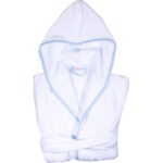 ALBORNOZ CAPUCHA COLOR BLANCO RIBETE AZUL